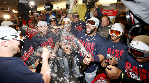indians-blue-jays-alcs-game-5-reach-world-series.jpg